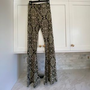 Show Me Your MuMu Patterned Flare Pants